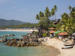 Cavelossim Beach Side Hotels Goa