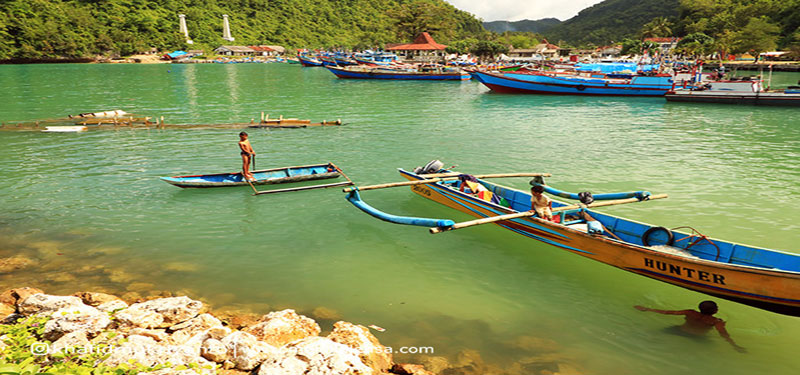 Sadeng Beach in Indonesia