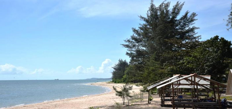 Temberan Beach in Indonesia