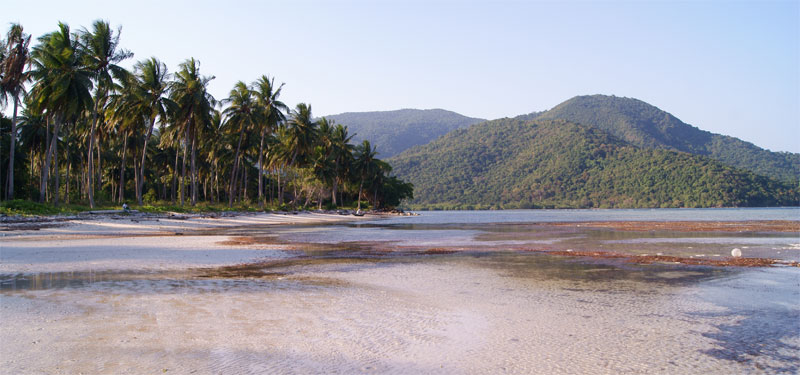 Legon Lele Beach in Java