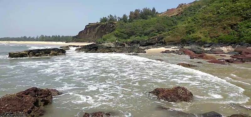 Apsarakonda Beach in Karnataka