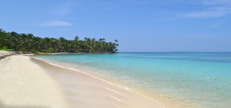 Daku Island Beach in Philippines