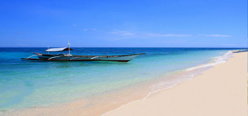 Sombrero Island Beach in Philippines